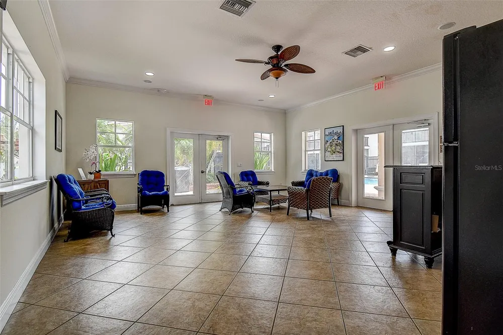 256 VALENCIA CIRCLE St Petersburg, FL 33716