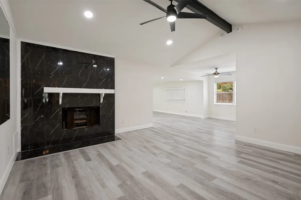 708 Glen Rock Place Arlington, TX 76014