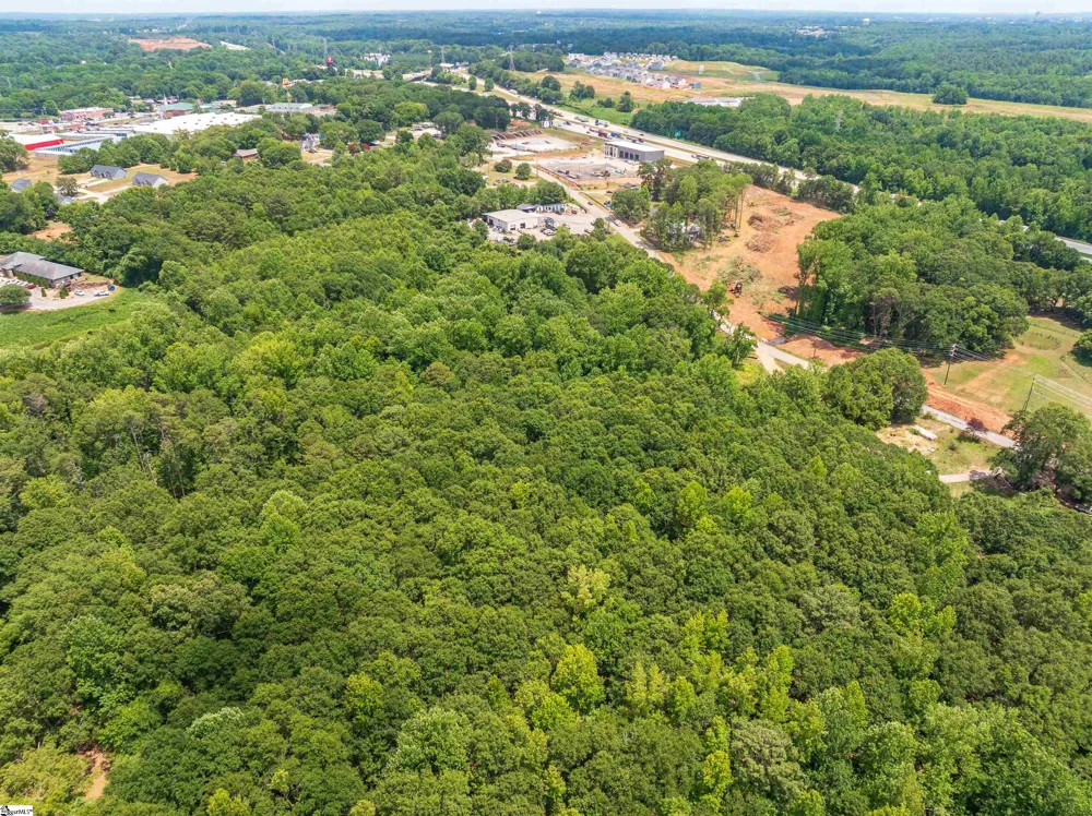 270 4th Street Boiling Springs, SC 29316