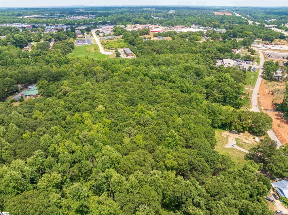 270 4th Street Boiling Springs, SC 29316