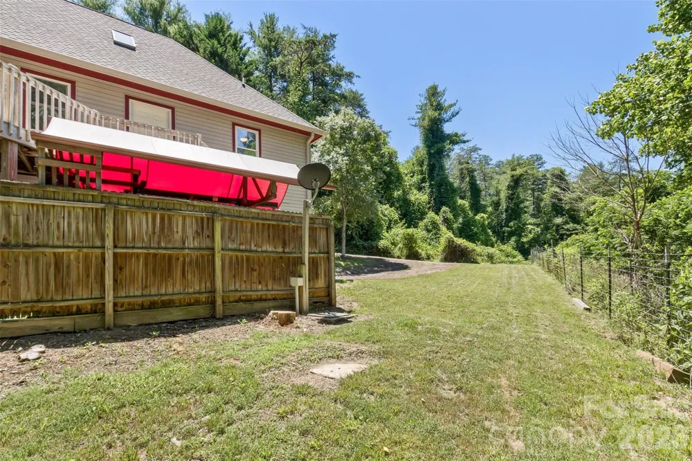 15 Village Green Drive Alexander, NC 28701