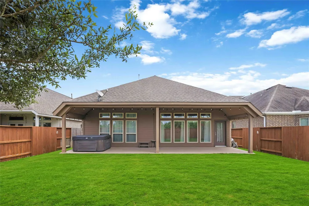9314 Eckert Road Iowa Colony, TX 77583