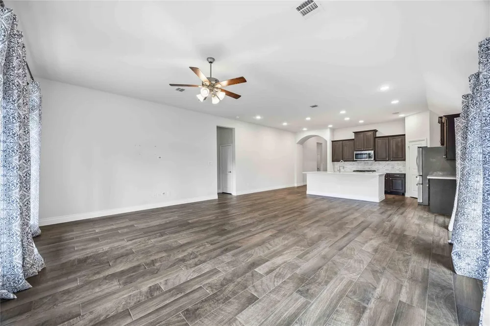 9314 Eckert Road Iowa Colony, TX 77583