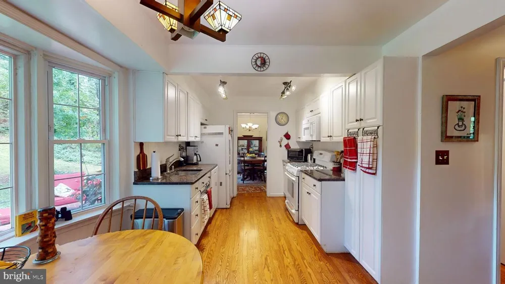 16601 BRIARDALE ROAD Rockville, MD 20855