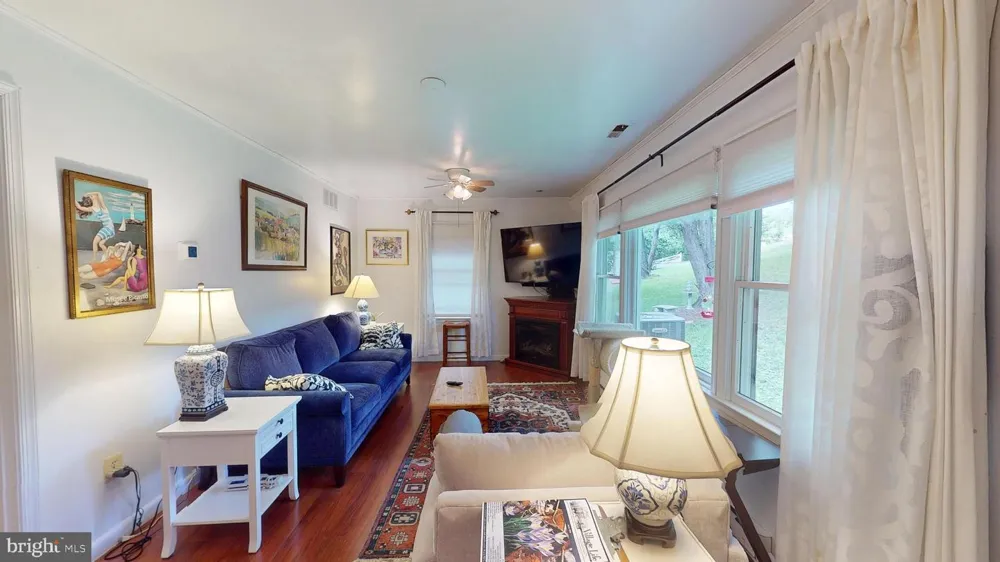 16601 BRIARDALE ROAD Rockville, MD 20855