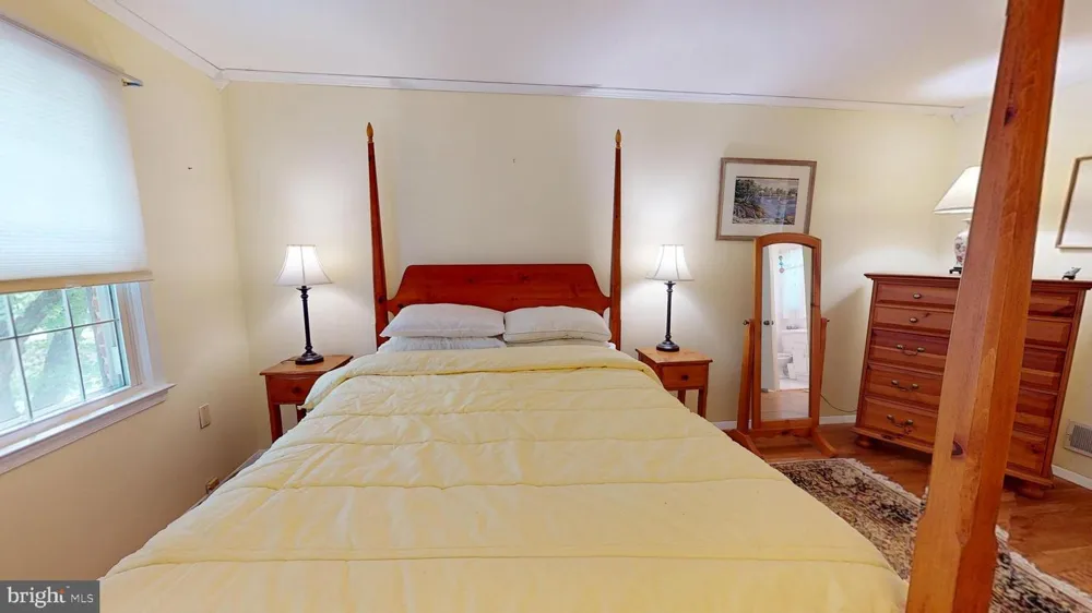 16601 BRIARDALE ROAD Rockville, MD 20855