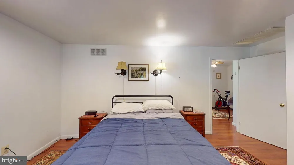 16601 BRIARDALE ROAD Rockville, MD 20855