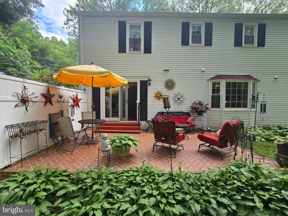 16601 BRIARDALE ROAD Rockville, MD 20855