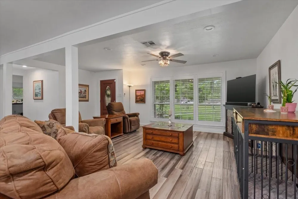 16701 Surrey Lane Stagecoach, TX 77355