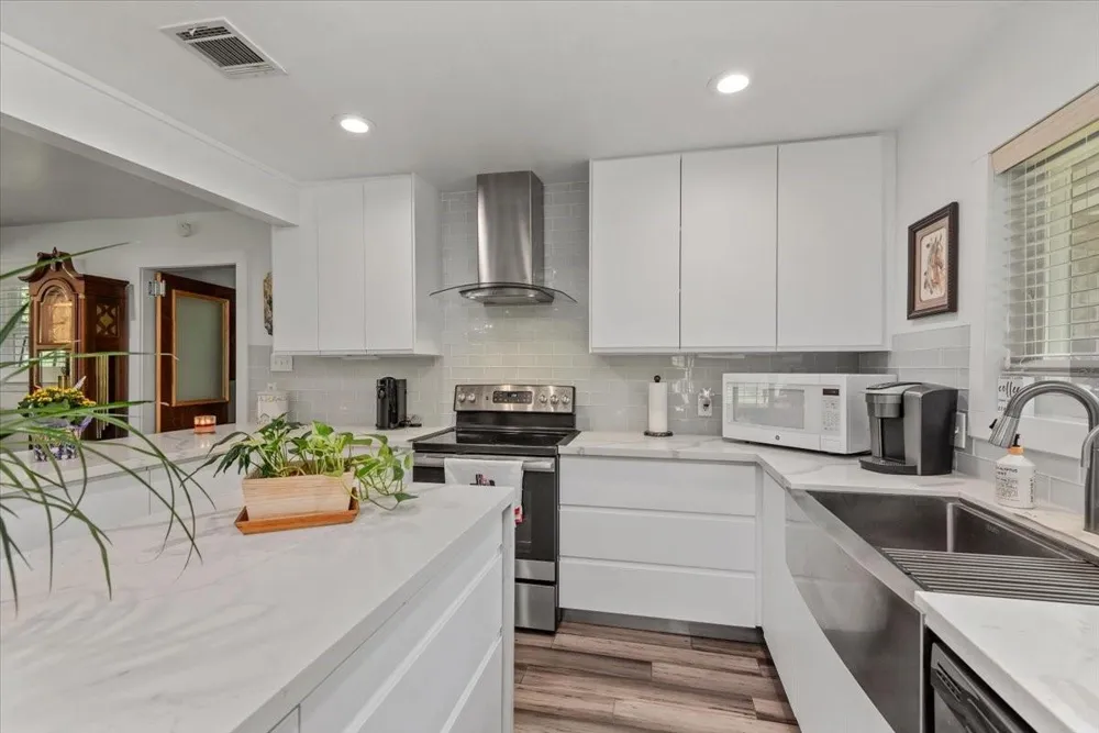 16701 Surrey Lane Stagecoach, TX 77355