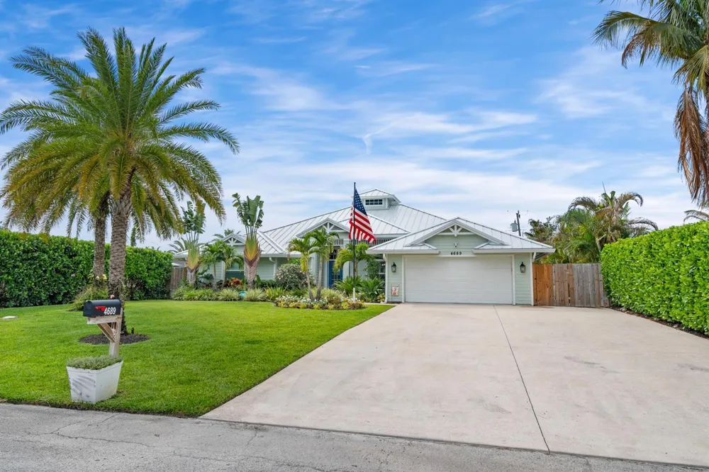 4689 SE Glen Ridge Trail Stuart, FL 34997
