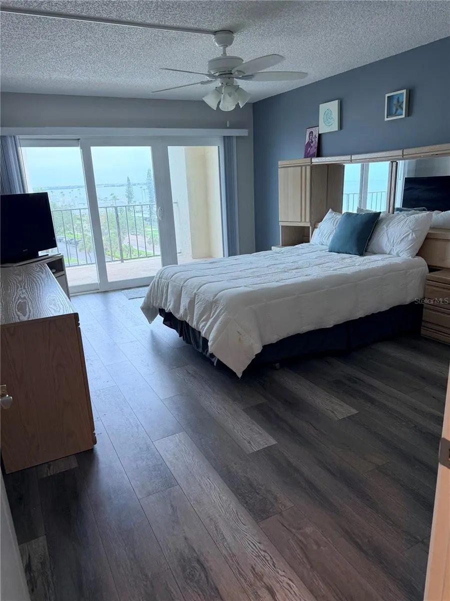 1480 GULF BOULEVARD #607 Clearwater Beach, FL 33767