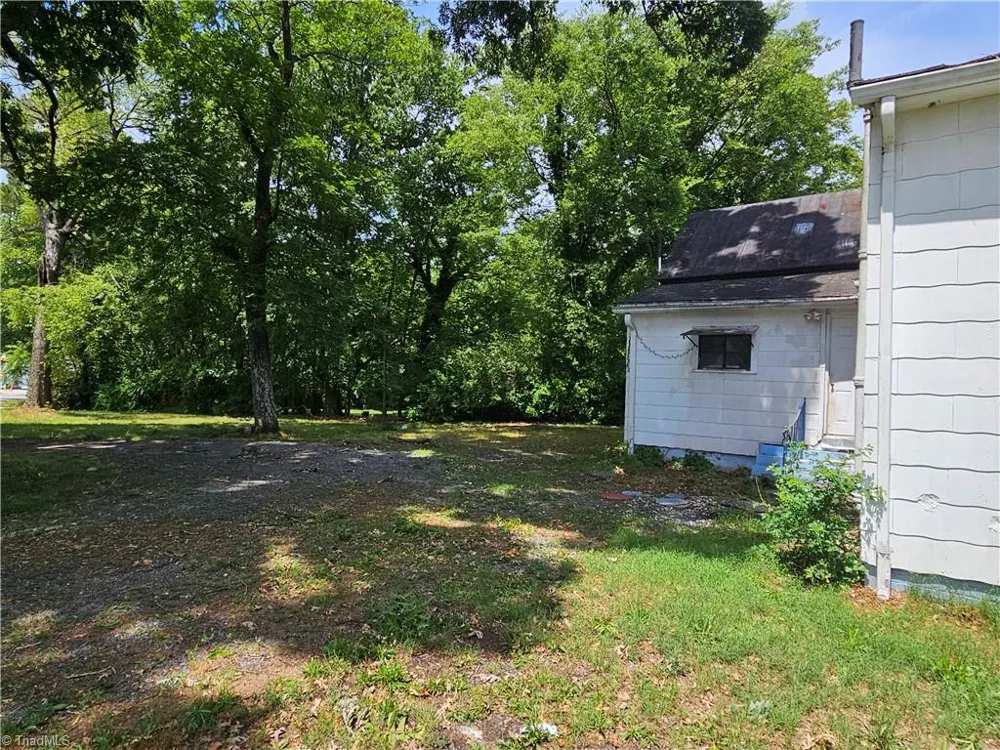 223 Lawsonville Avenue Reidsville, NC 27320