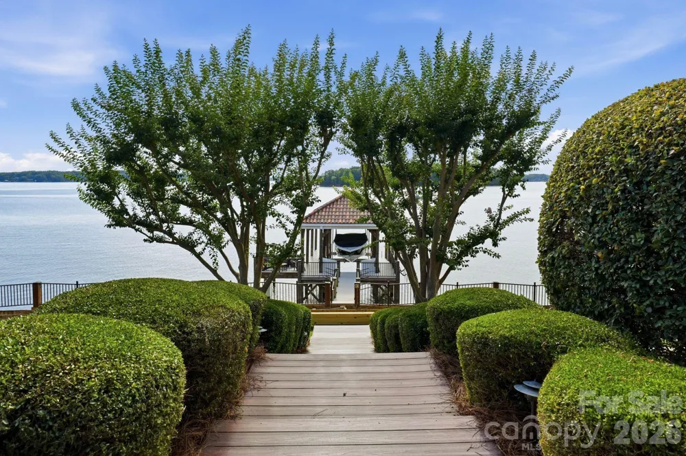 16920 Harbor Master Cove Cornelius, NC 28031