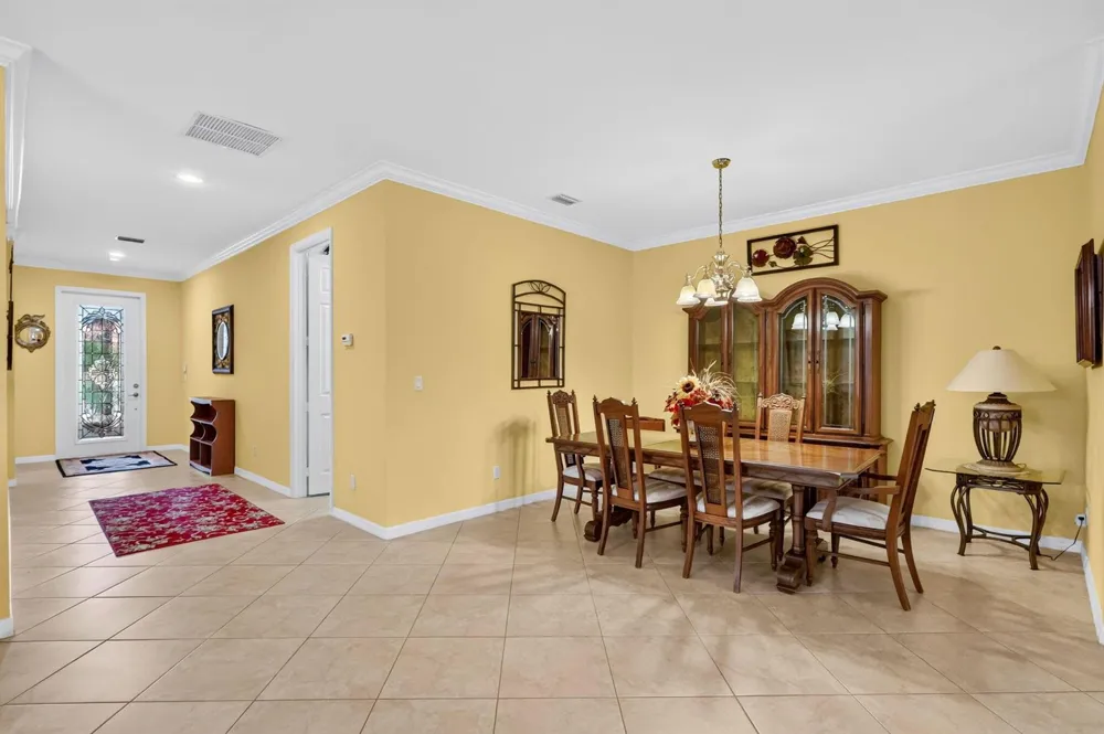 6311 Astor Place Vero Beach, FL 32966