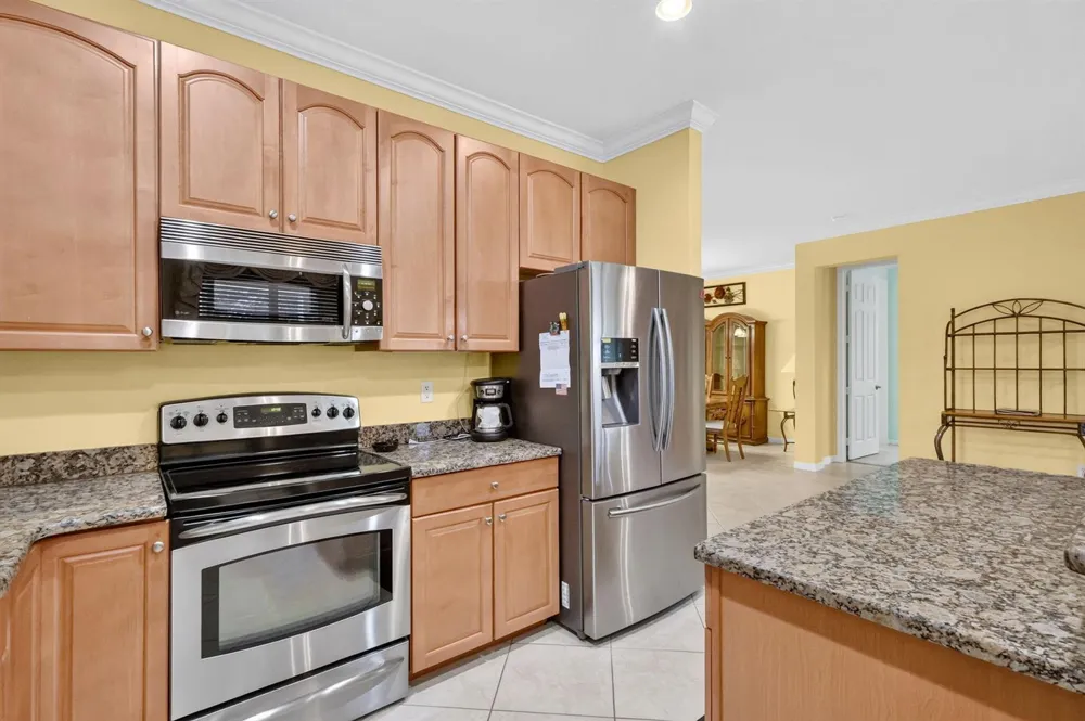 6311 Astor Place Vero Beach, FL 32966