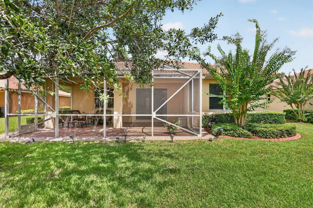 6311 Astor Place Vero Beach, FL 32966