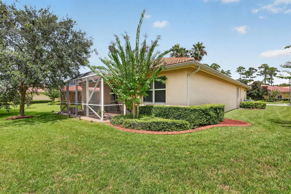 6311 Astor Place Vero Beach, FL 32966