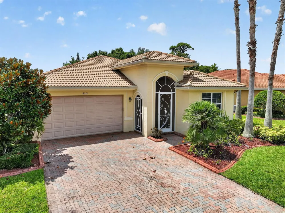 6311 Astor Place Vero Beach, FL 32966