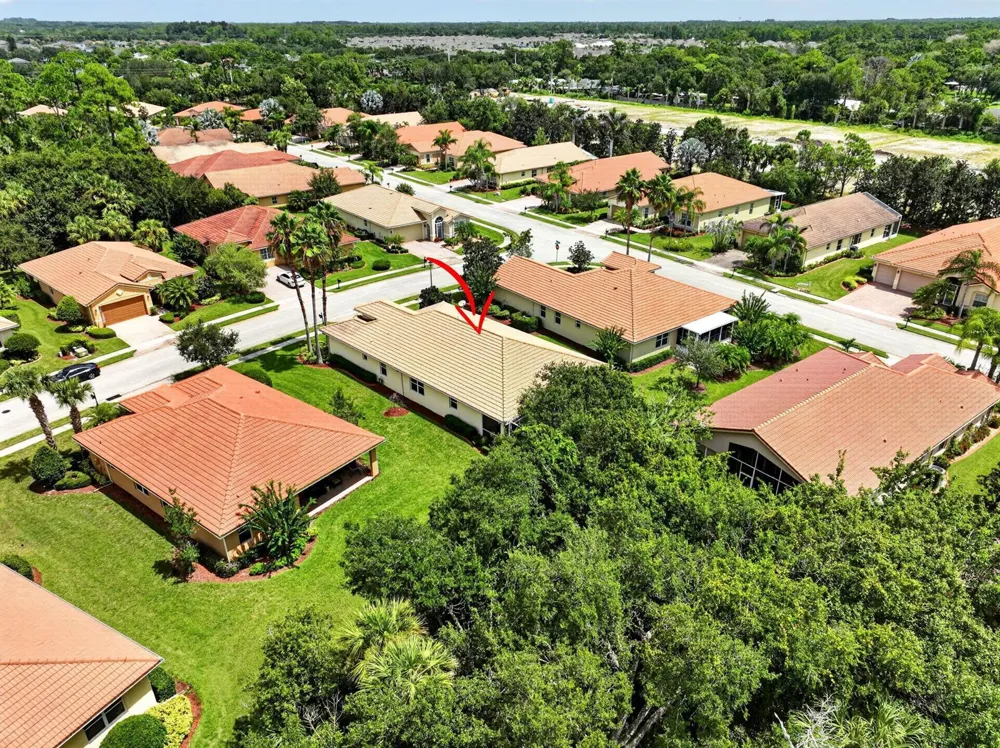 6311 Astor Place Vero Beach, FL 32966