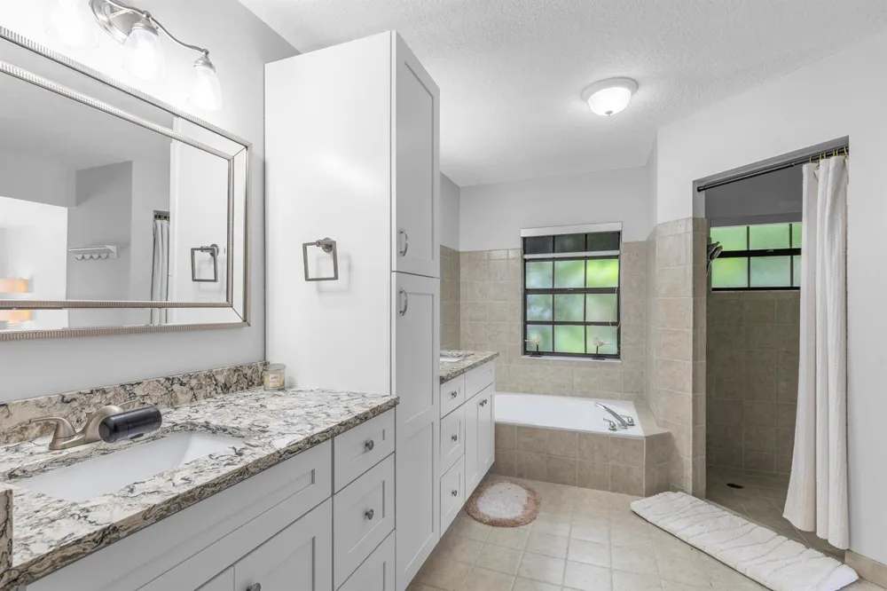 12715 Kingsway Road Wellington, FL 33414