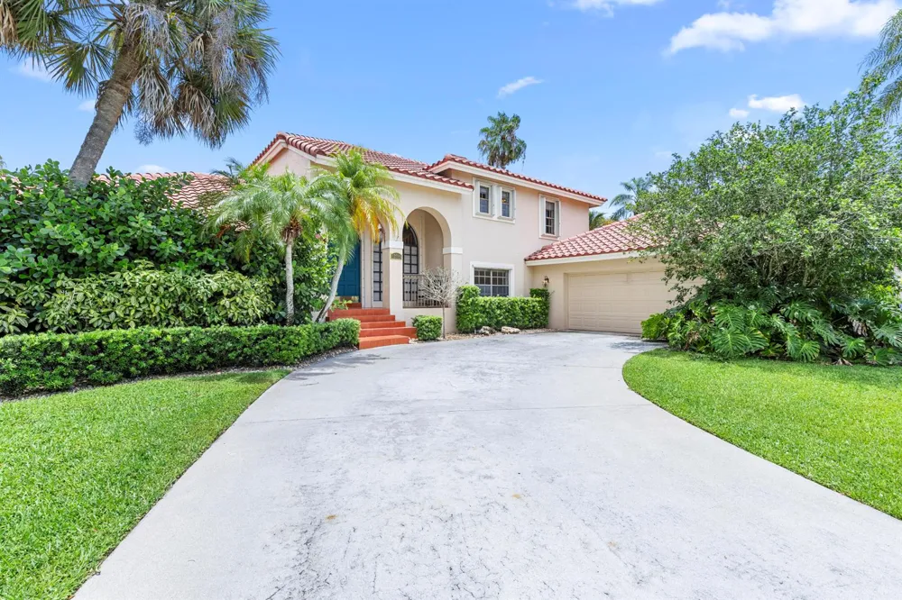 12715 Kingsway Road Wellington, FL 33414
