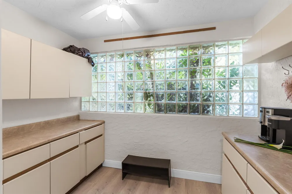 12715 Kingsway Road Wellington, FL 33414