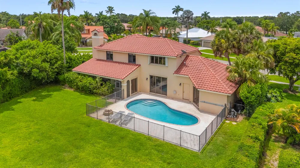 12715 Kingsway Road Wellington, FL 33414