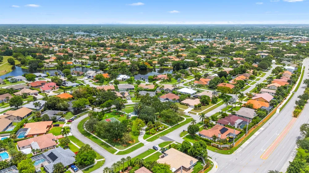 12715 Kingsway Road Wellington, FL 33414