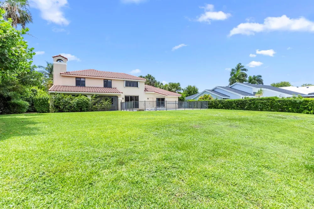 12715 Kingsway Road Wellington, FL 33414