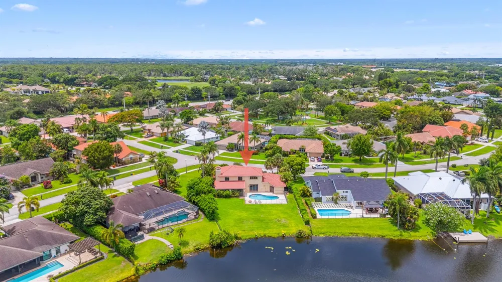 12715 Kingsway Road Wellington, FL 33414