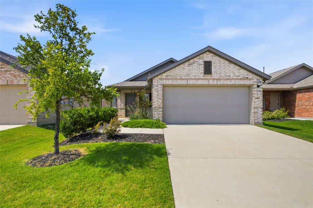 14009 Danesdale Drive Pilot Point, TX 76258