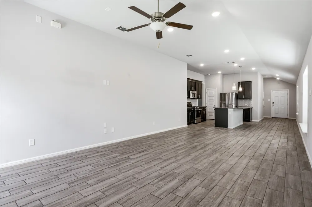 14009 Danesdale Drive Pilot Point, TX 76258