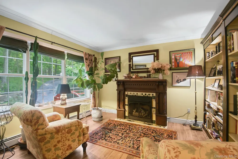 45 Willow Lake Drive Holmes, NY 12531