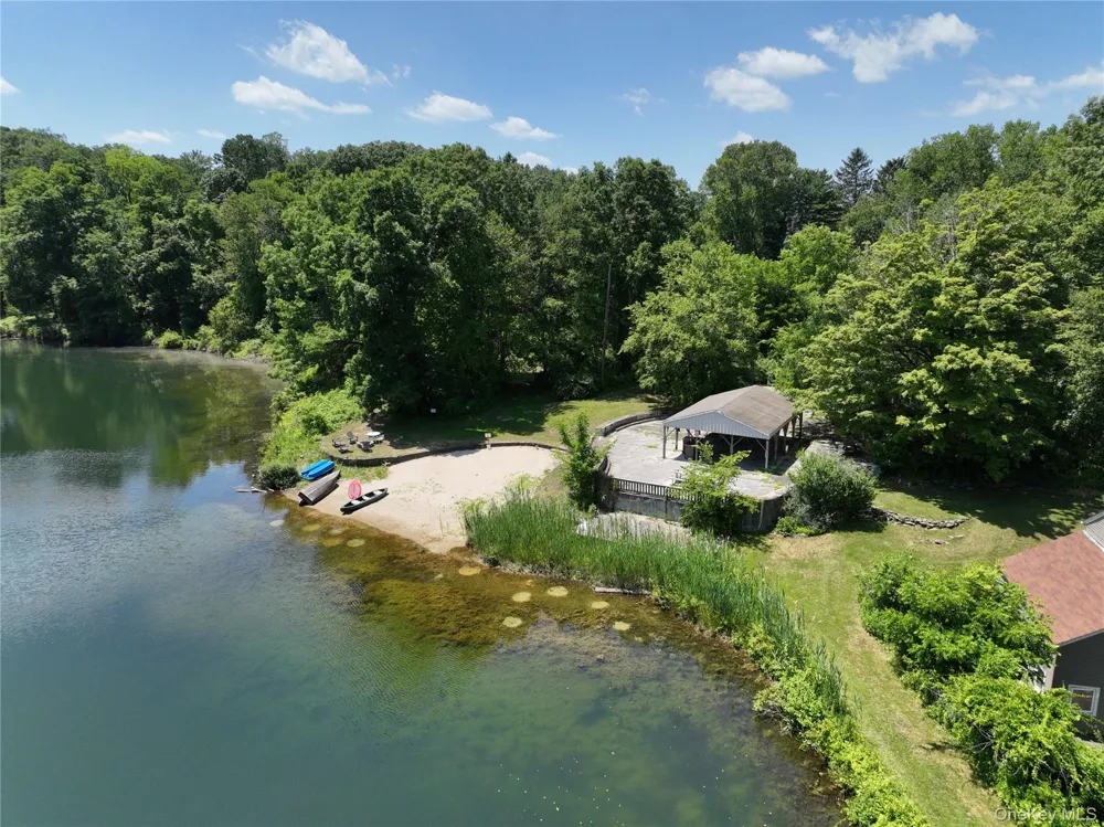 45 Willow Lake Drive Holmes, NY 12531