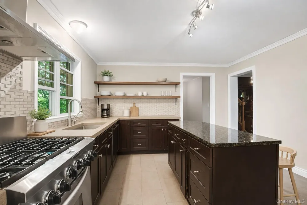 45 Willow Lake Drive Holmes, NY 12531