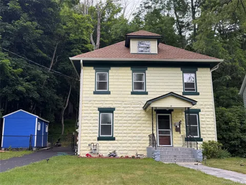 39 Reservoir Avenue