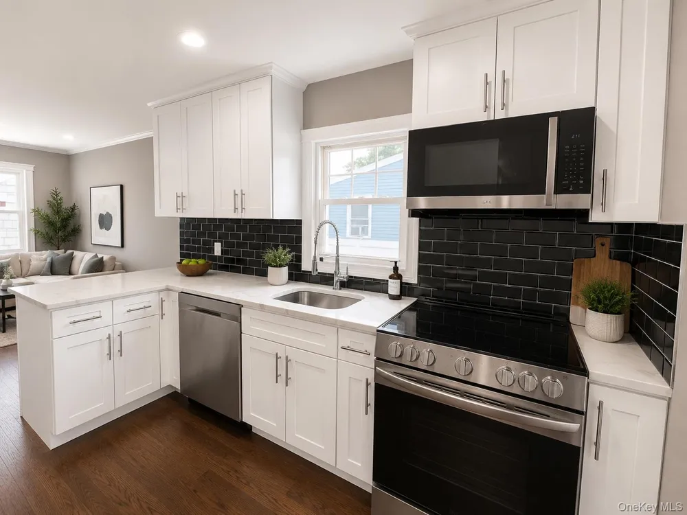 541 Indiana Avenue Lindenhurst, NY 11757