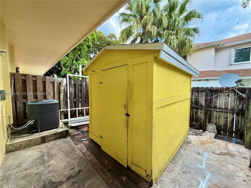 19500 SW 103rd Ct #1-9 Cutler Bay, FL 33157