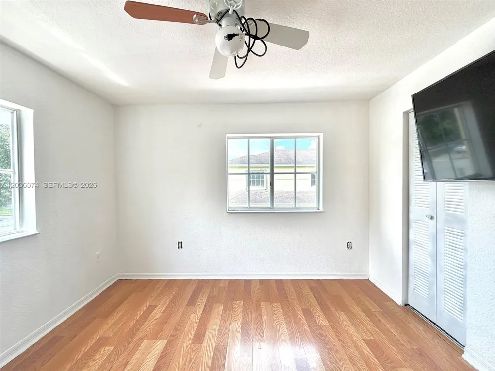 19500 SW 103rd Ct #1-9 Cutler Bay, FL 33157