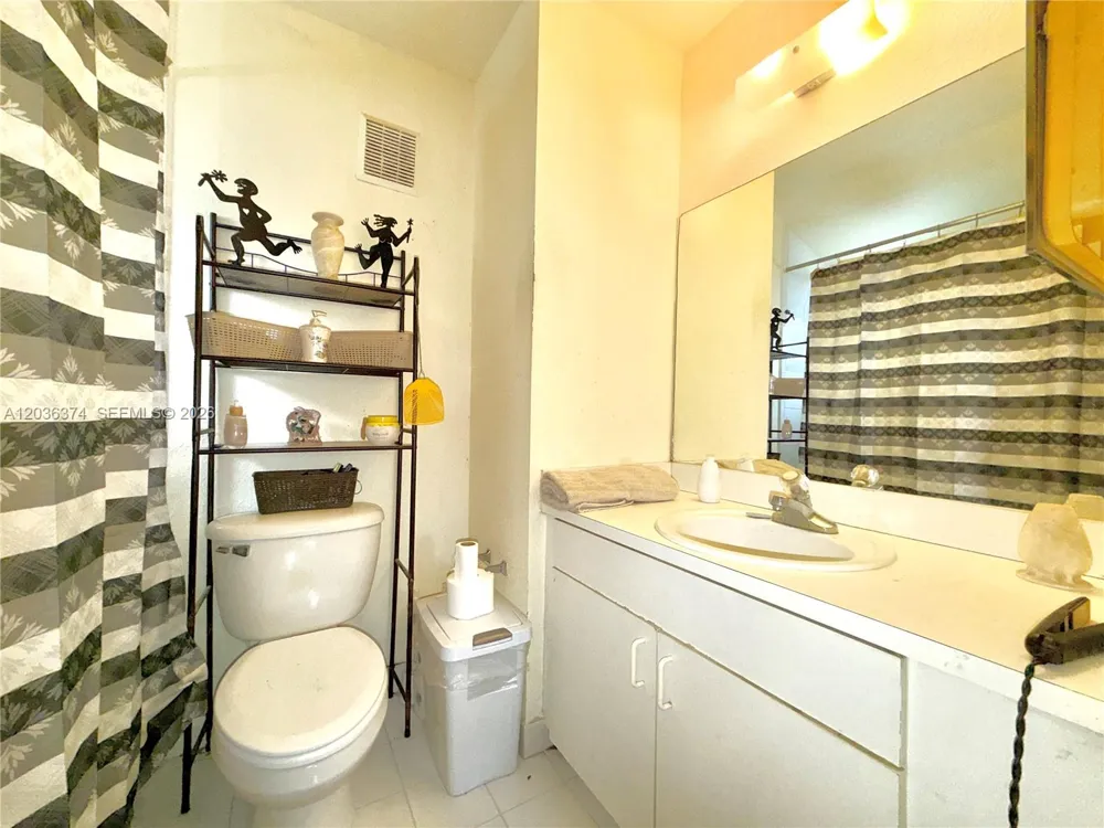19500 SW 103rd Ct #1-9 Cutler Bay, FL 33157