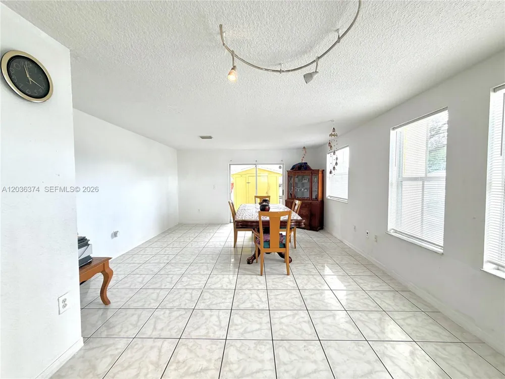 19500 SW 103rd Ct #1-9 Cutler Bay, FL 33157