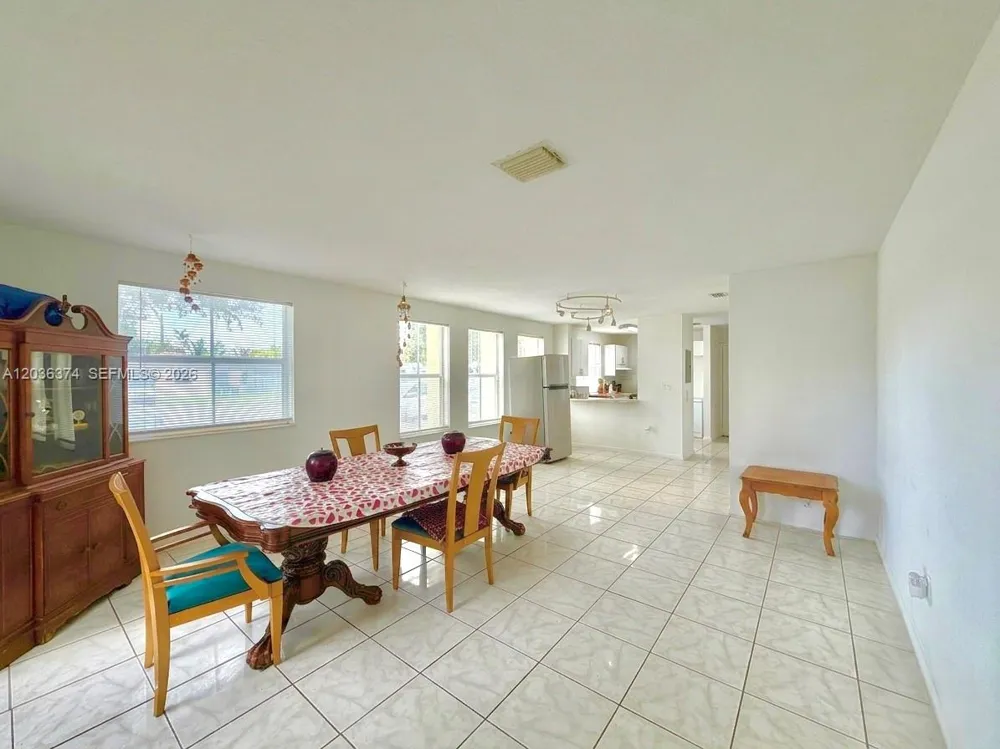 19500 SW 103rd Ct #1-9 Cutler Bay, FL 33157