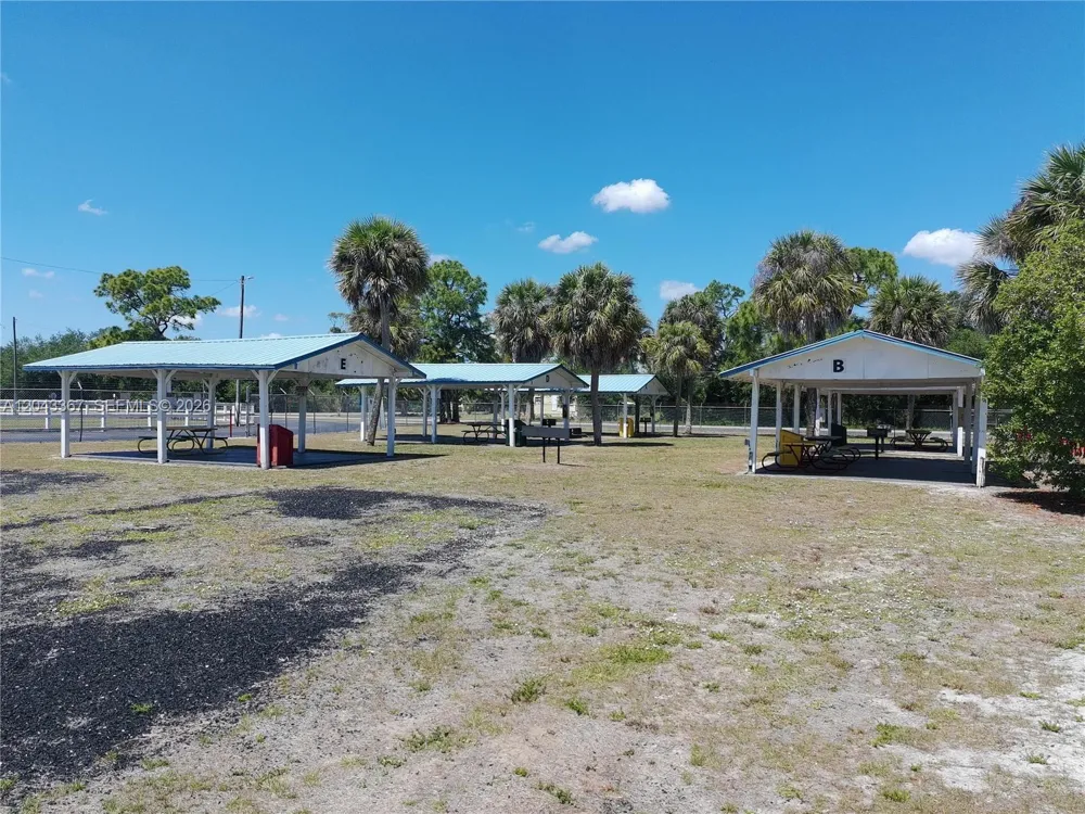 133 Hunting Club Ave Clewiston, FL 33440