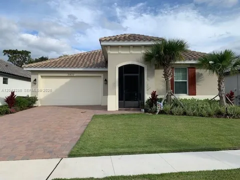 3855 Carrick Bend Dr