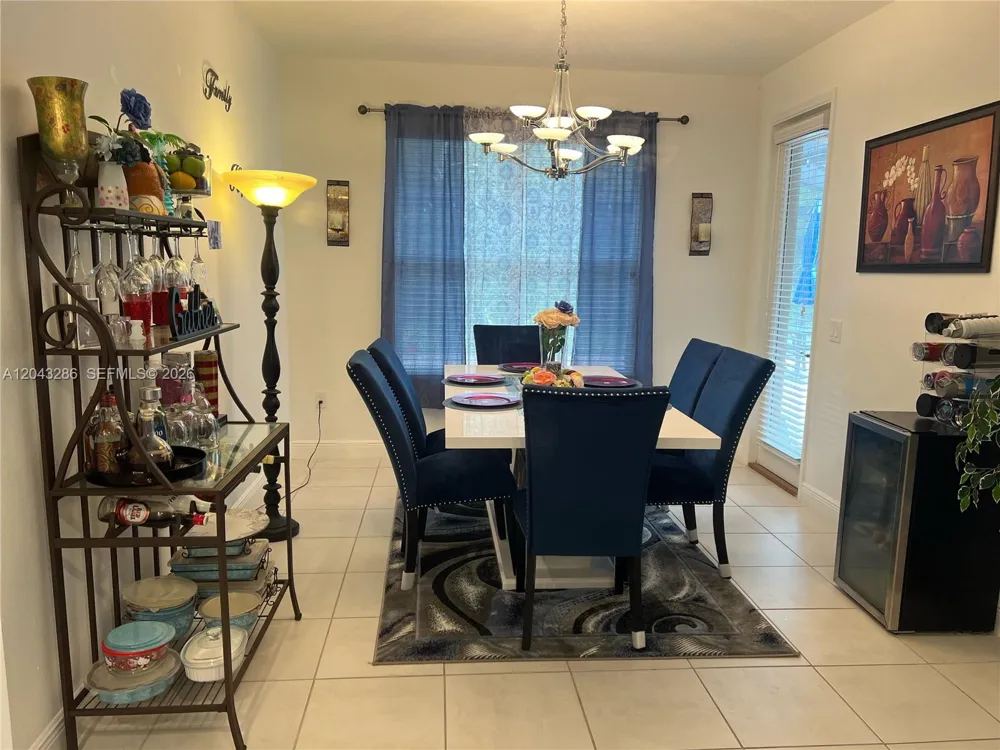 3855 Carrick Bend Dr Kissimmee, FL 34746