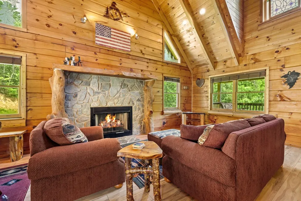 Round Hill Road Bryson City, NC 28713