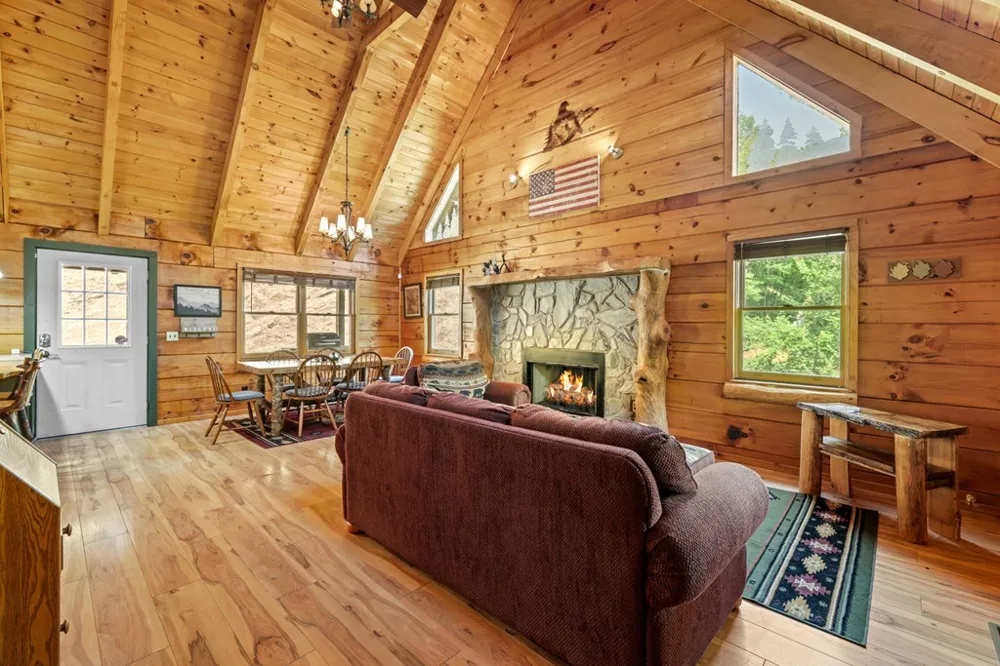Round Hill Road Bryson City, NC 28713