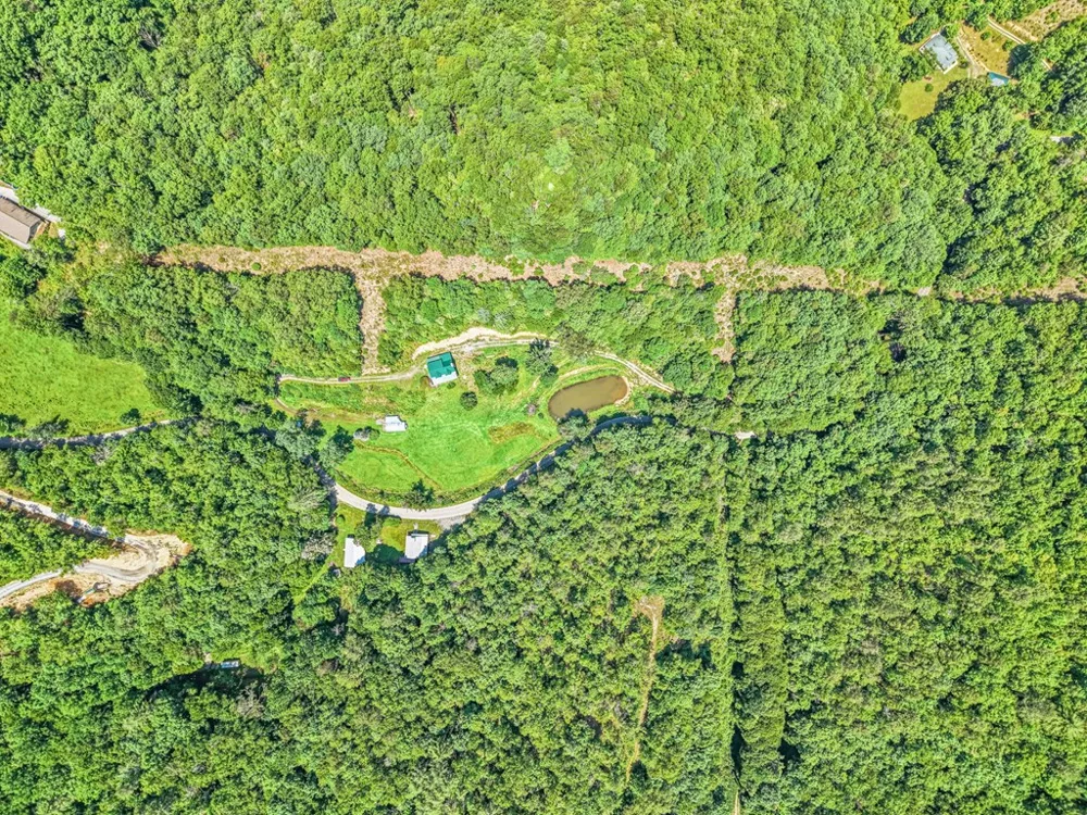 Round Hill Road Bryson City, NC 28713