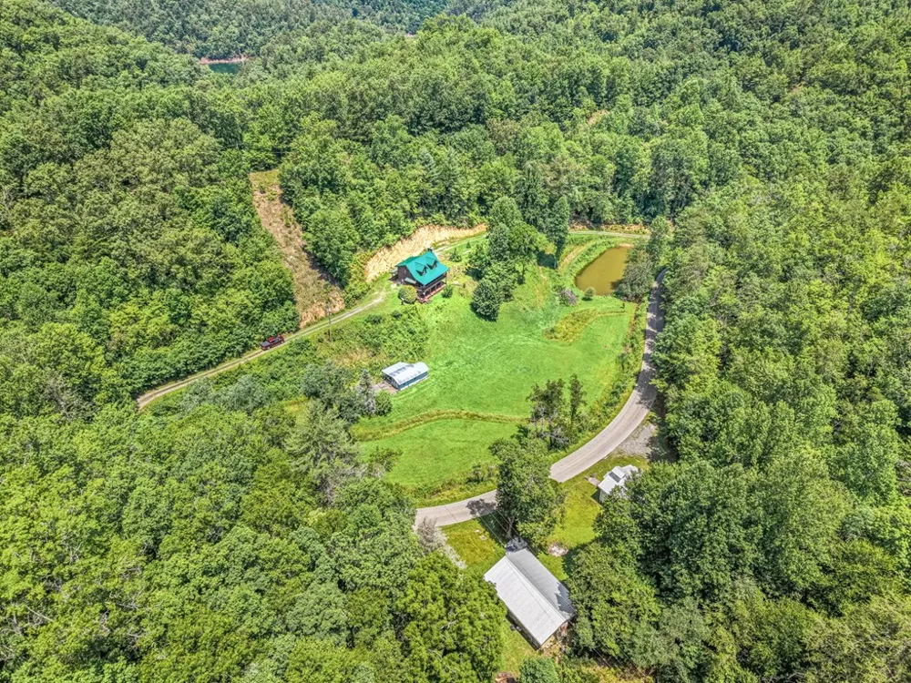 Round Hill Road Bryson City, NC 28713